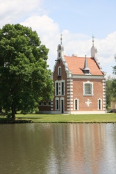 Holland ház; Dég