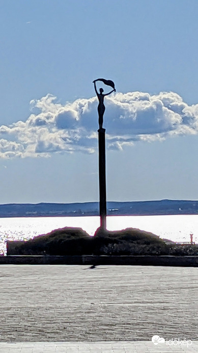 Balatoni szél (Borsos M. szobra, Füred)