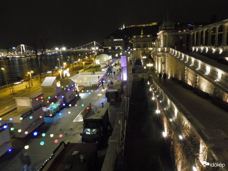 Adventi fények Budáról