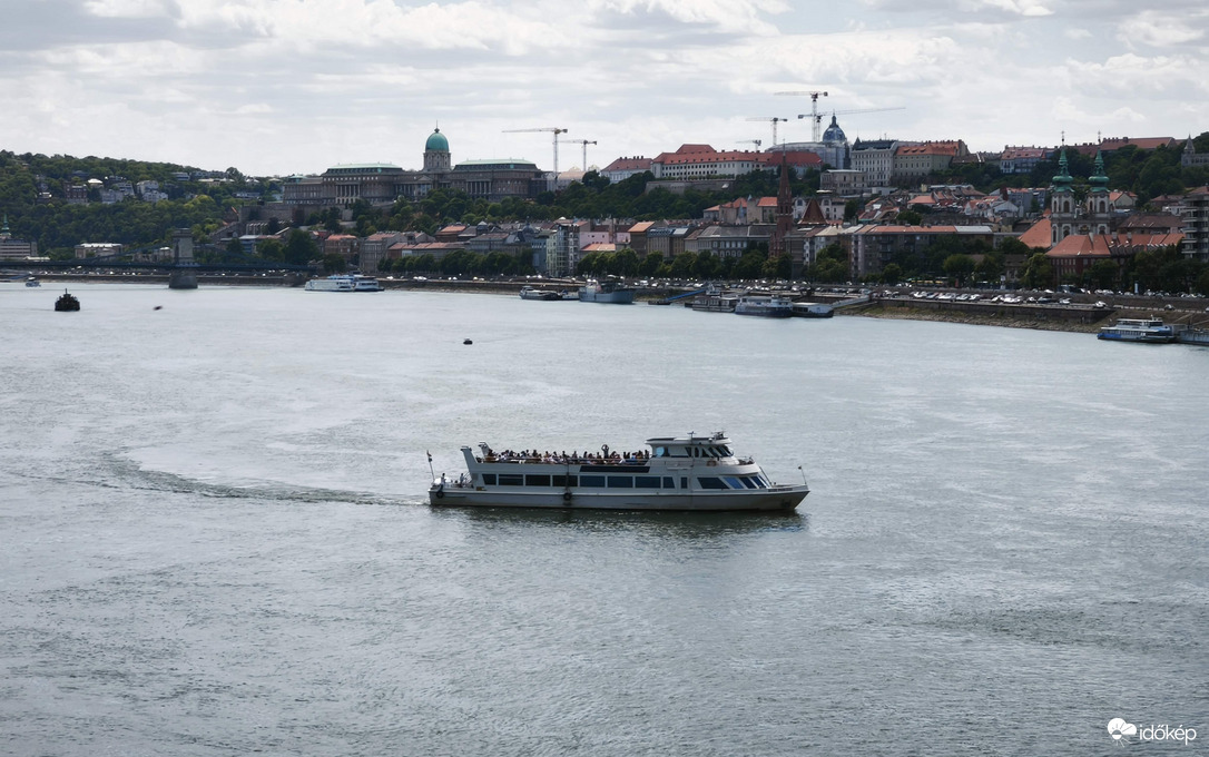 Vác