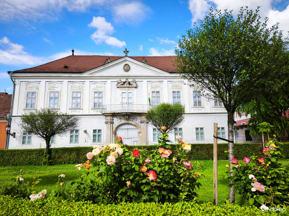 Vác