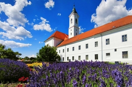 Vác