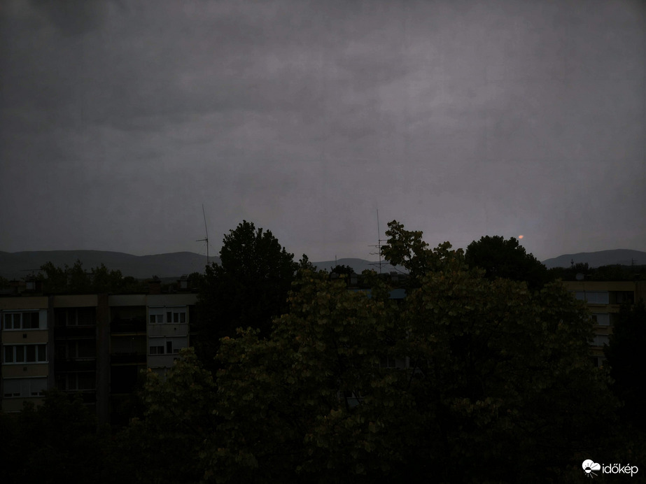 Vác
