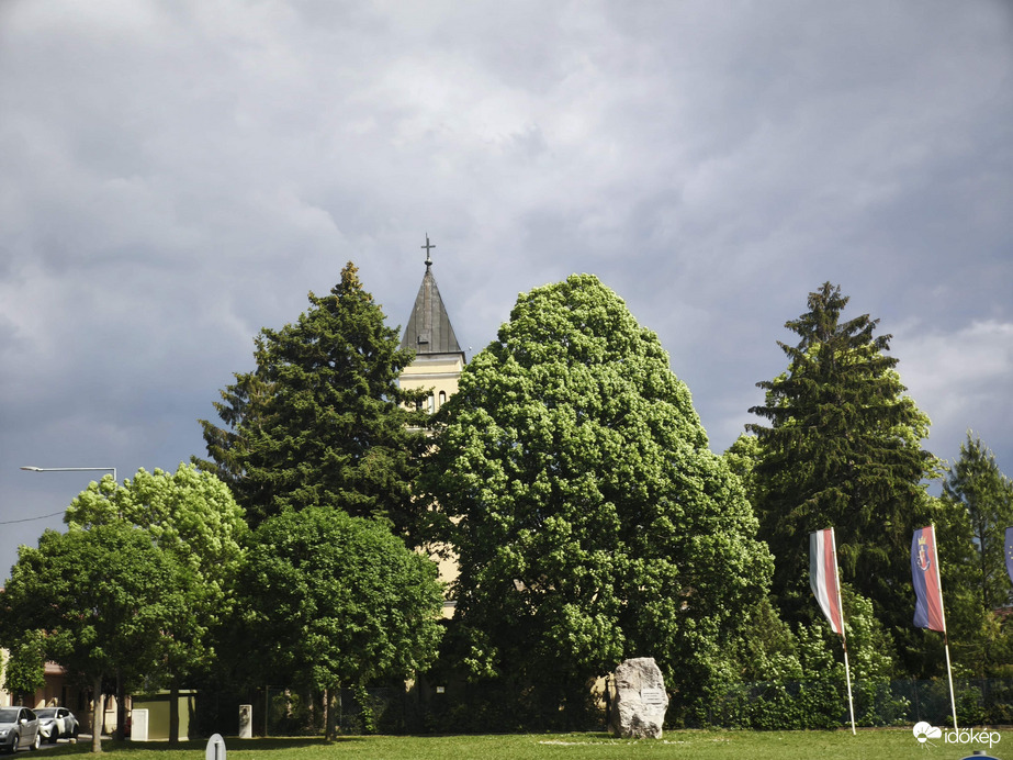 Vác