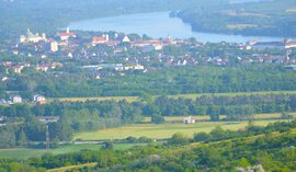 Vác