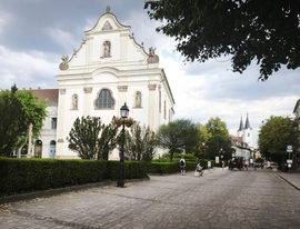 Vác