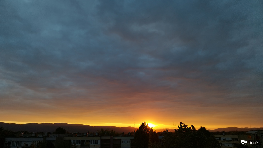 Vác
