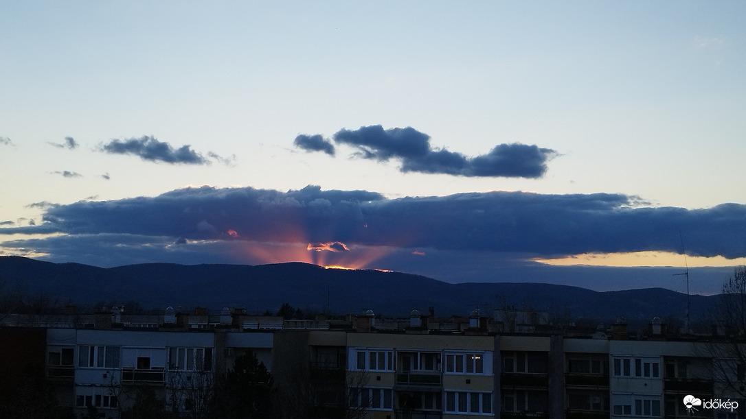 Vác