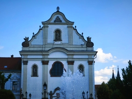 Vác