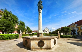 Vác