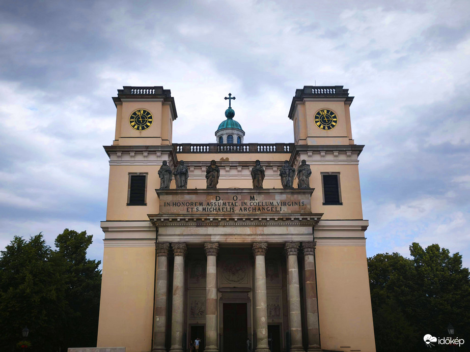 Vác
