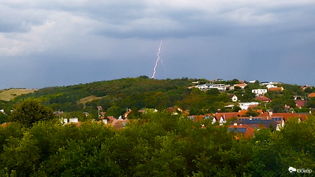Vác
