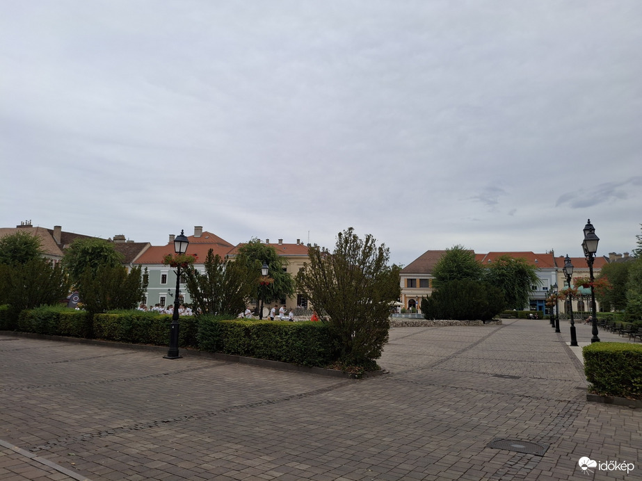 Vác