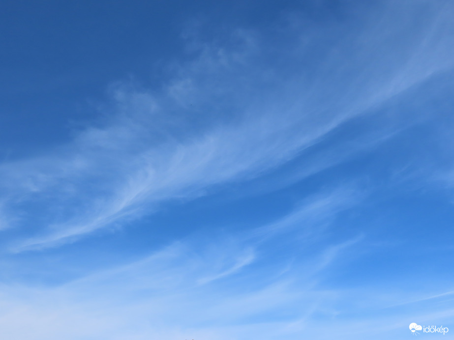 Fátylak az égbolton 1.