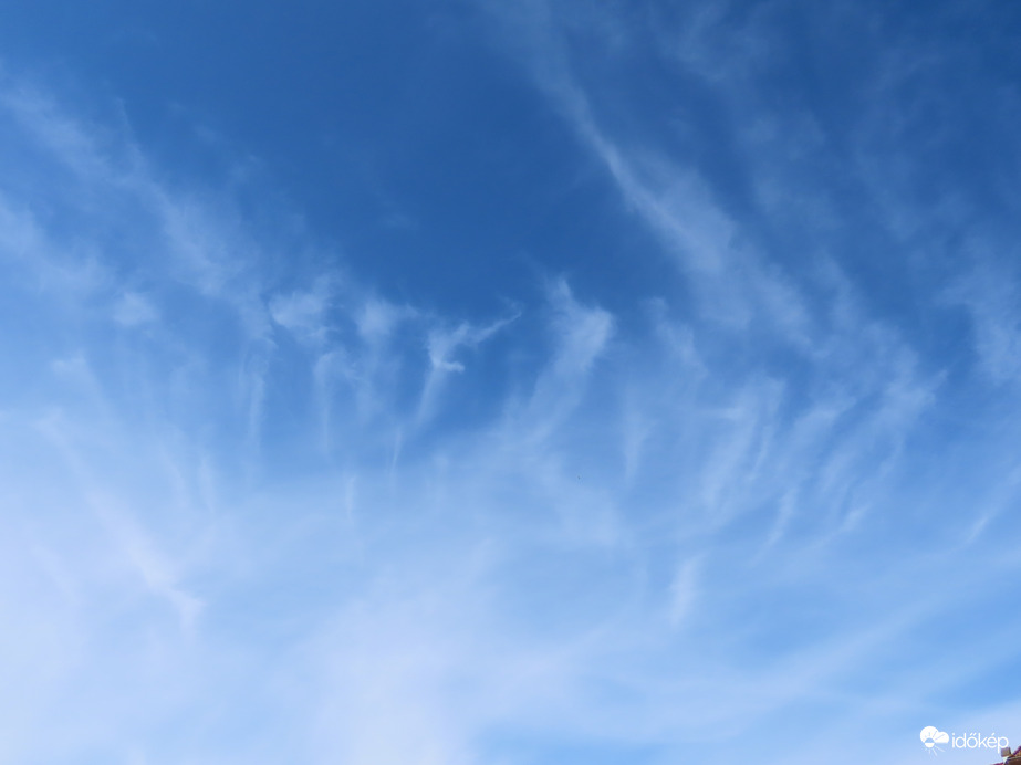 Fátylak az égbolton 2.