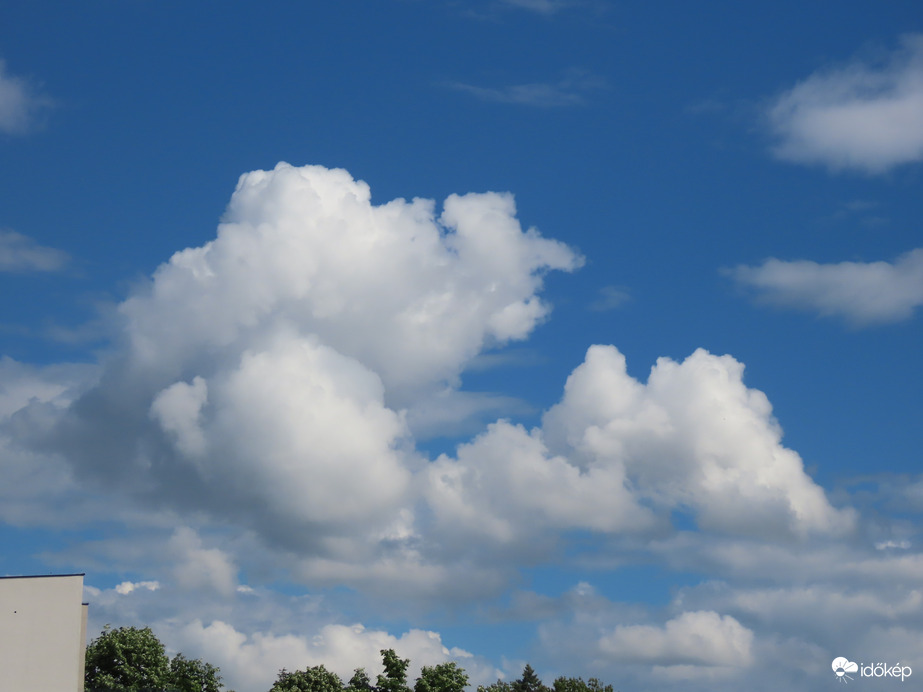 Délutáni égbolt 2.