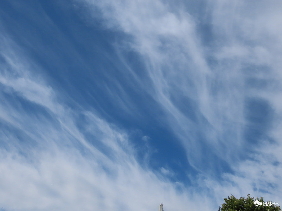 Délelőtt, ugyanott