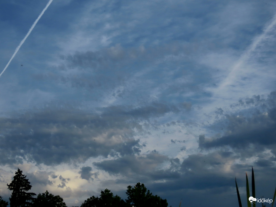 Változatos égbolt 1.