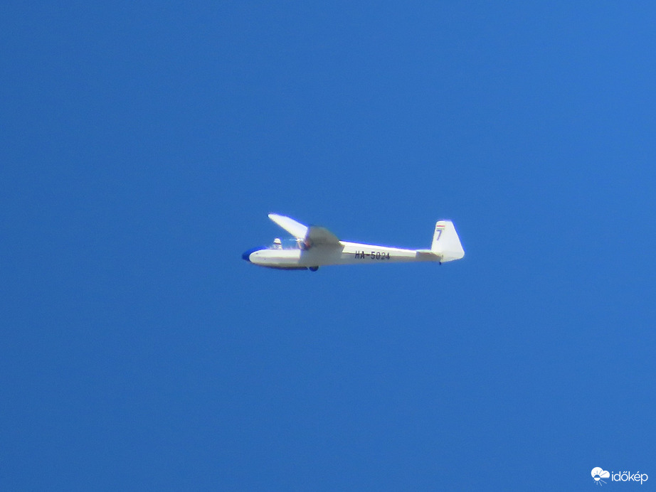 A magasból is figyelik a Virágutat