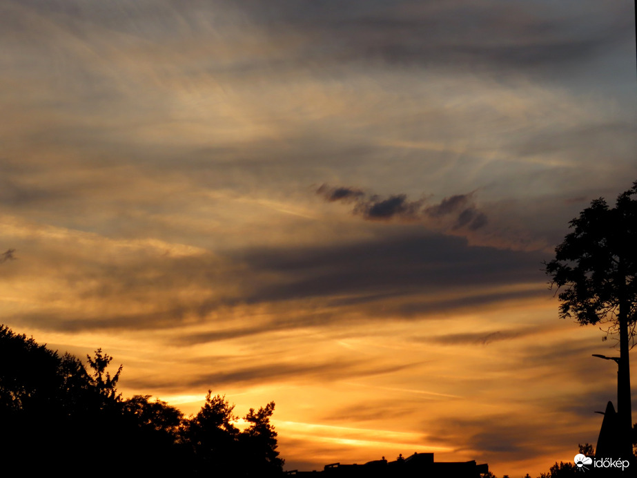 Mielőtt felkelt a Nap