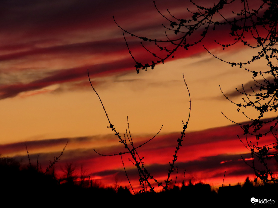 Fények napnyugta után
