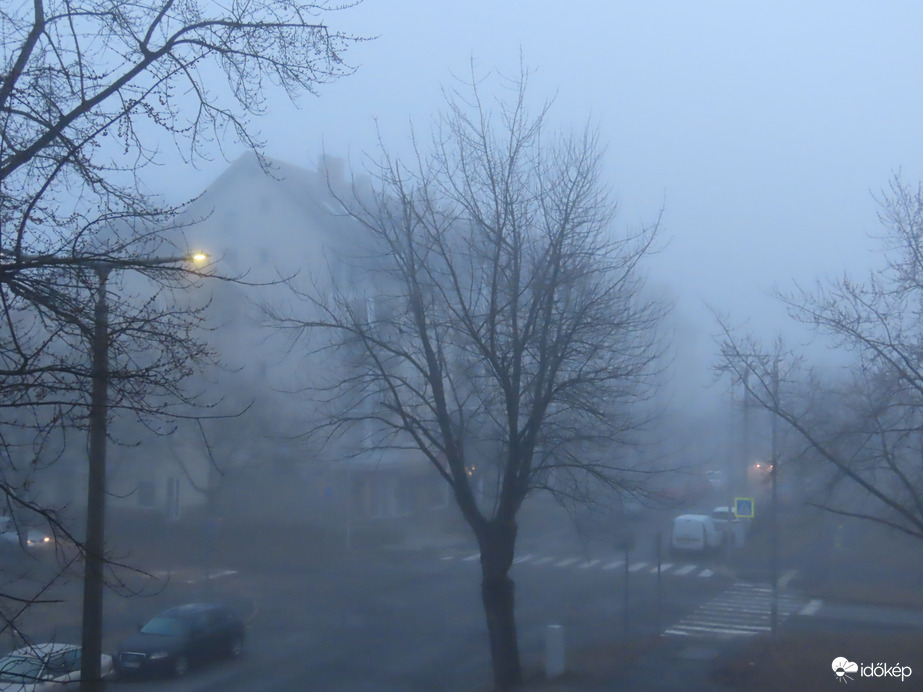 Ködösen indult a nap Szombathelyen