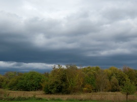 Sötét felhők gyülekeztek