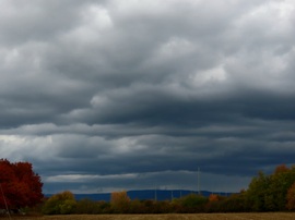 Sötét felhők gyülekeztek