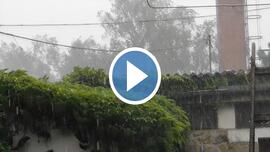 Feldebrőn, 15 óra 30 perckor így csapott le a hírtelene jött vihar.