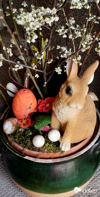 Kellemes húsvéti ünnepeket