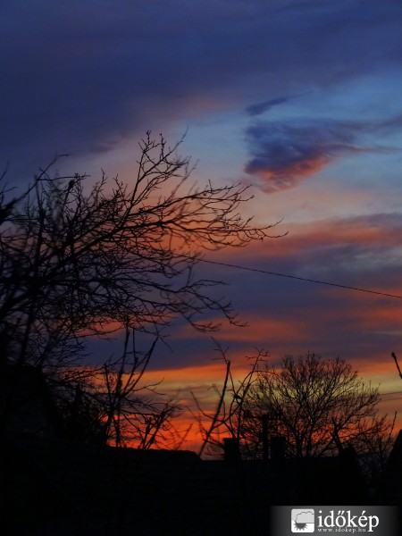 Karácsonyi naplemente