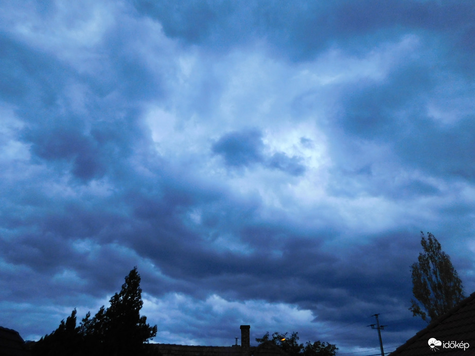 ebből se lett semmi, elfogyott mire ideért 