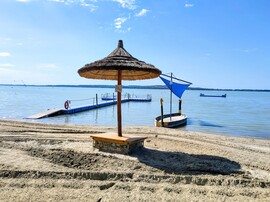 Strandon 