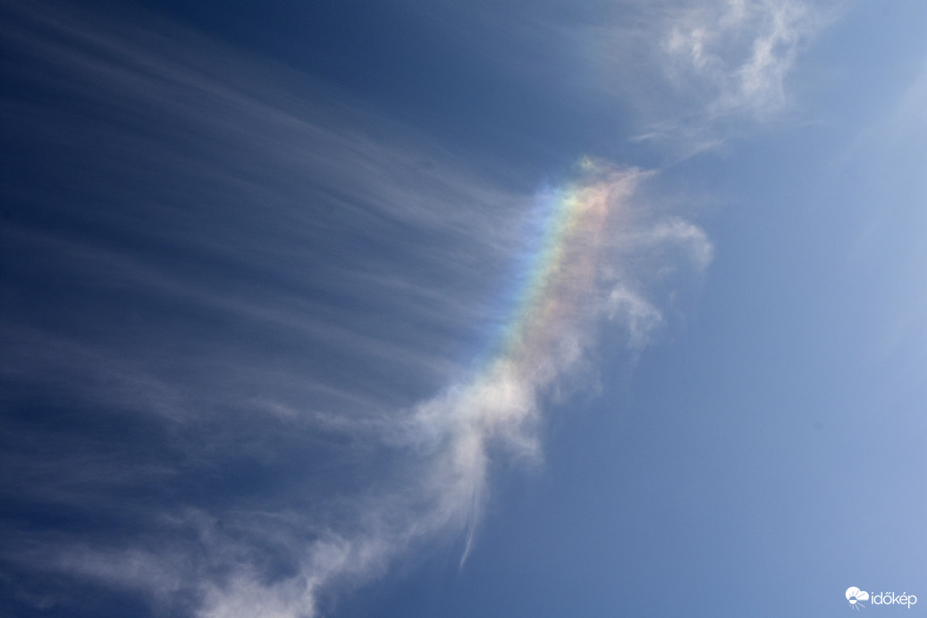 Zenitkörüli ív darabka