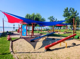 Vár a Balaton!