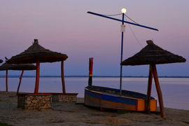 Majdnem Telihold a Balaton felett