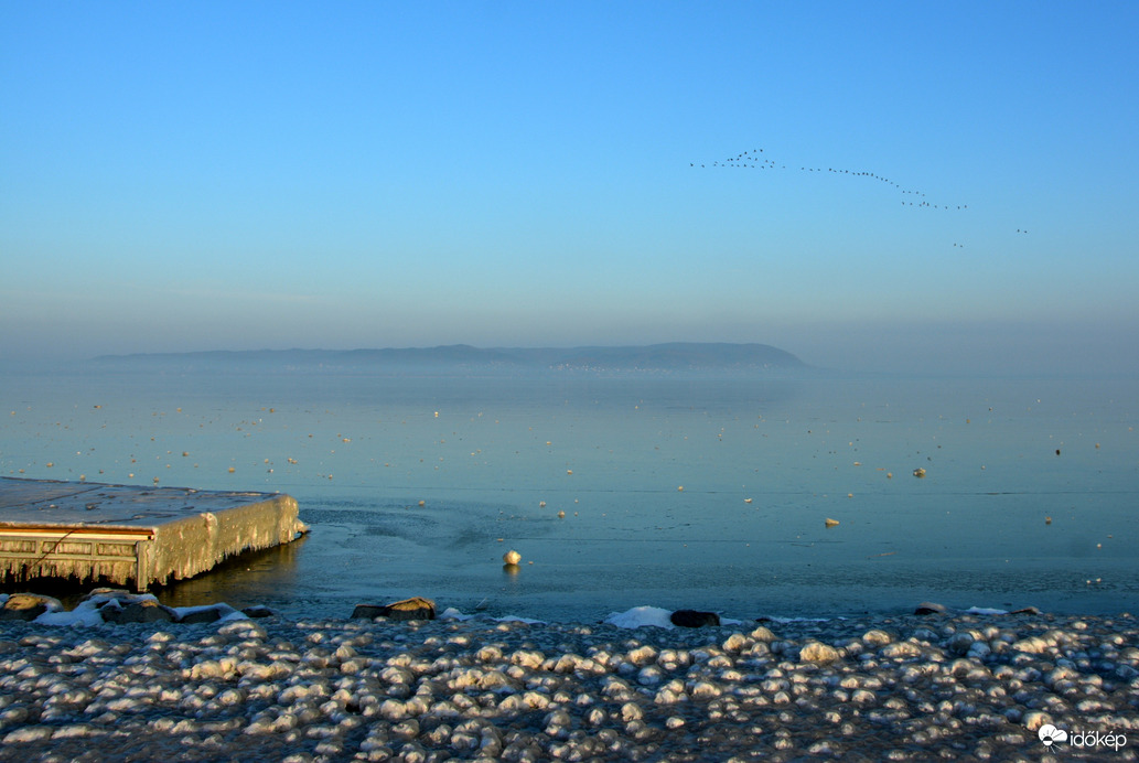 Jégbe zárt világ a Balatonon 01.13.