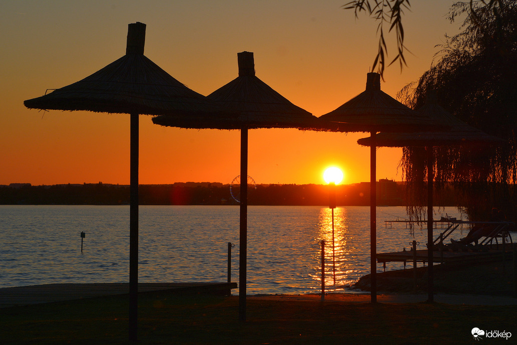 Naplemente Gyenesdiáson 09.18.