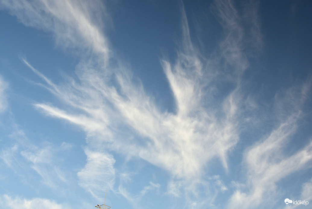Reggeli cirrusok 09.27.