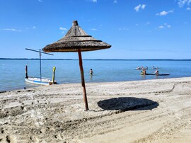 Strandon 