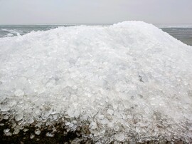 Partra vetett jeghegy 02.07