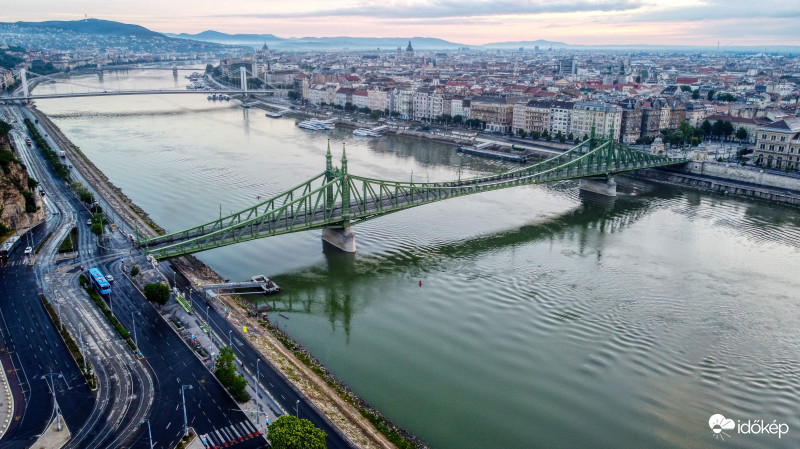 Hajnali Budapest