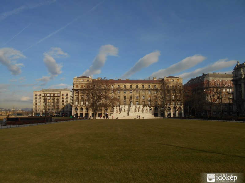Hatlövetű Budapest felett