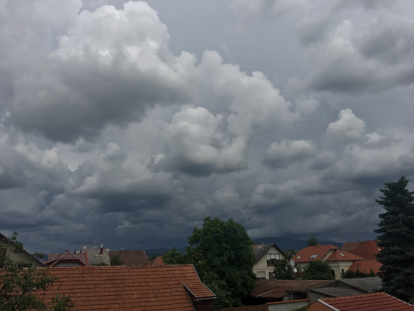 Gyöngyös