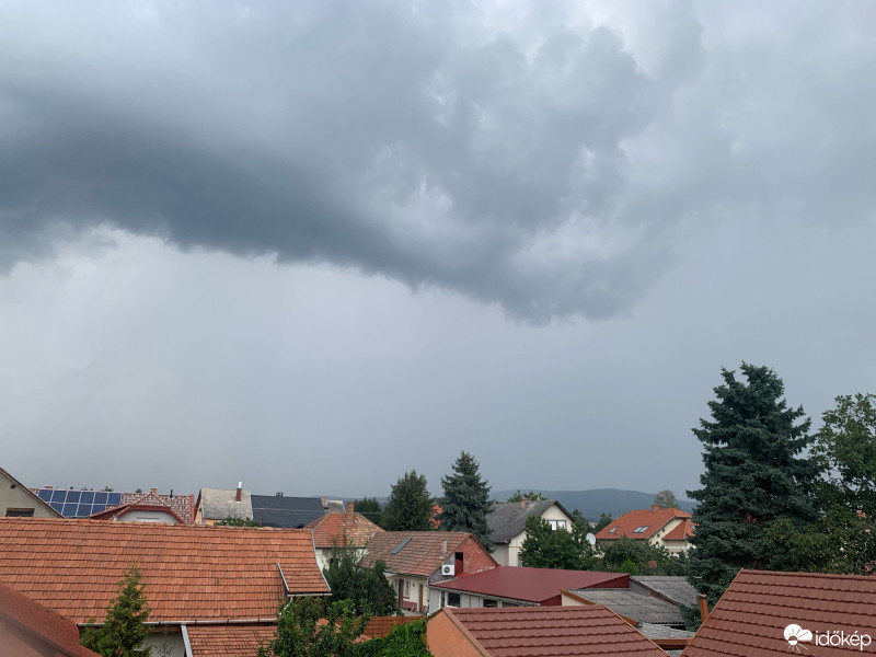 Gyöngyös