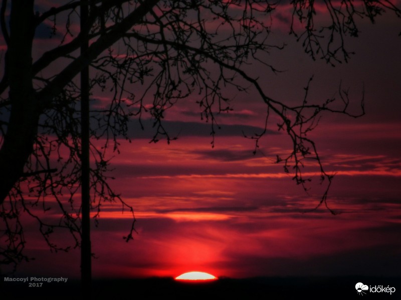 Utolsó pillanat.