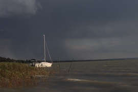 Viharos este a Balatonnál