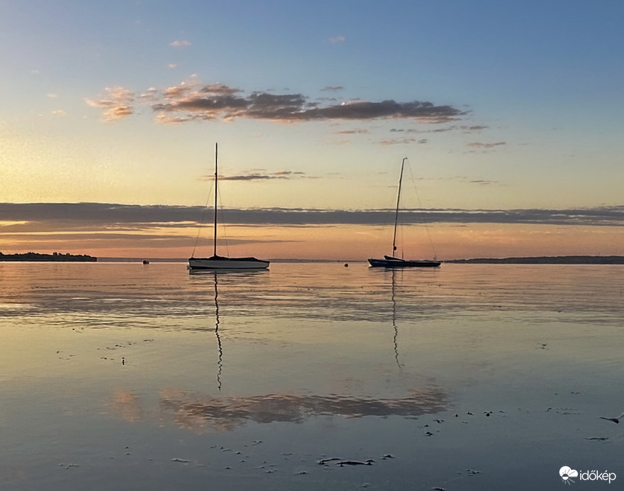 A Balaton reggeli mosolya