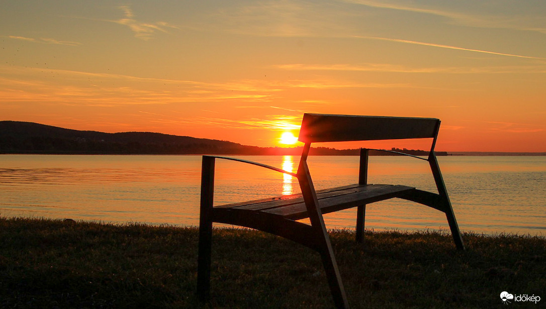 Csüccs, aztán gyere csak hétfő …