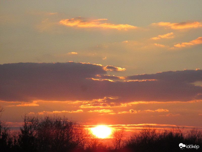 Somogyjádon ma  este